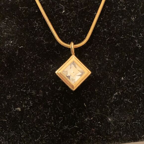 Simple rhinestone necklace - Picture 2 of 5